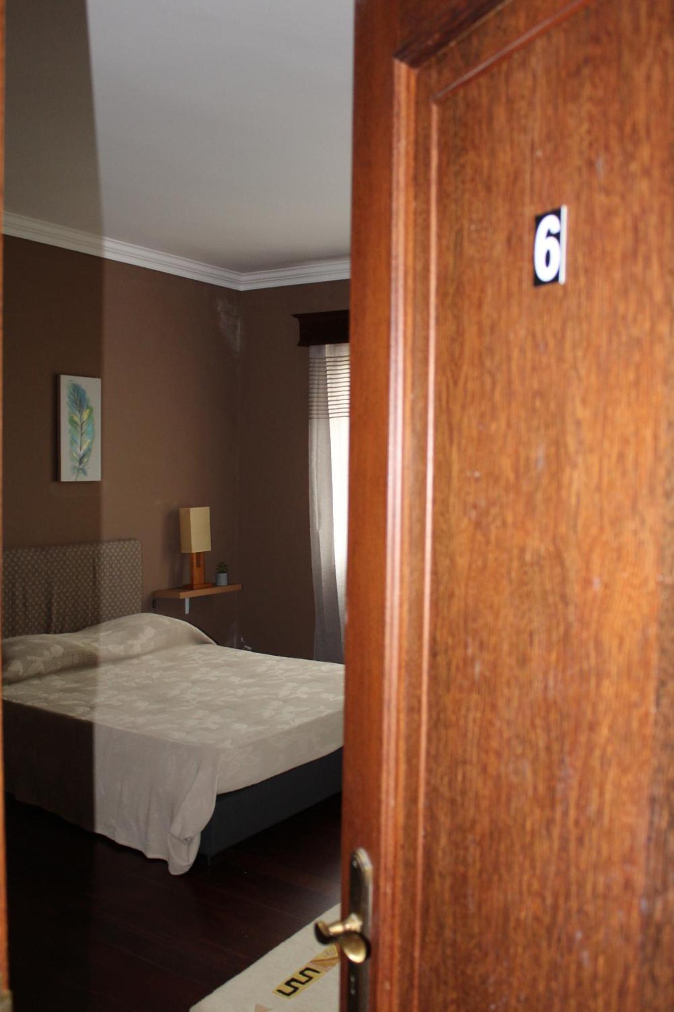 Ponta Delgada Bella Italia Populo Guest House מראה חיצוני תמונה